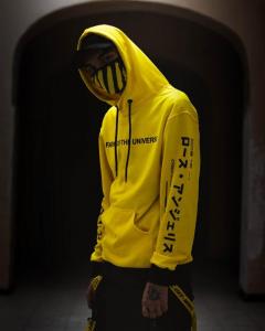 Фото Одежда Худи мужское 2020 желтое