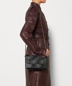 Фото Сумки Bottega Veneta Cassette Bag In Nero