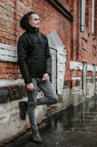 Фото  Мужская ветровка анорак  весна  осень Intruder Hypnotic (черный)