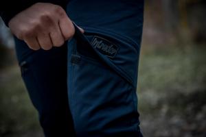 Фото  Теплые штаны карго синие Conqueror Intruder + подарок ключница