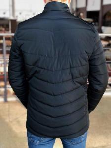 Фото  Мужская Весенняя чёрная куртка пуховик (Осень)