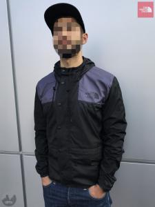 Фото  Ветровка The North Face 1985 Seasonal Mountain Jacket (Черно-серая)