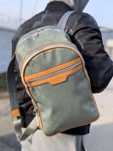 Фото Сумки Backpack Louis Vuitton Michael Monogram Titanium