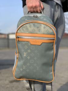 Фото Сумки Backpack Louis Vuitton Michael Monogram Titanium