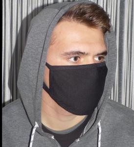 Фото  Две маски черные многоразовые