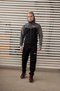 Фото Одежда Спортивный костюм Under Armour черно-серый