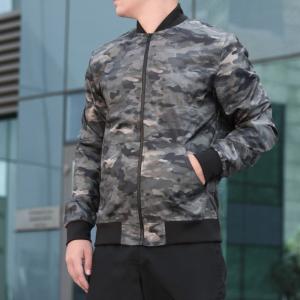 Фото  Бомбер камуфляж серый