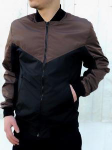 Фото  Бомбер коричнево-черный