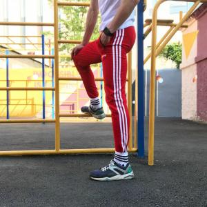 Фото Одежда Спортивные штаны в стиле Adidas Thre line красные
