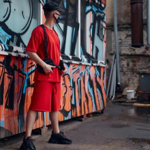 Фото Одежда Шорты мужские трикотажные Пушка Огонь Breet красные