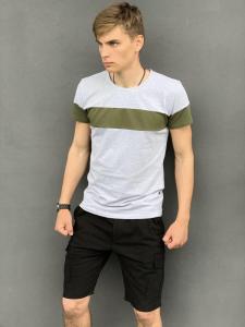 Фото Одежда Футболка Intruder 'Color Stripe' светло-серая с полосой цвета хаки