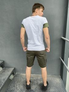 Фото Одежда Комплект шорты хаки Miami футболка 'Color Stripe' светло- серая с полосой цвета хаки