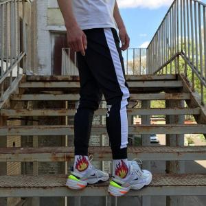 Фото Одежда Спортивные штаны черные с белым лампасом OFF WHITE