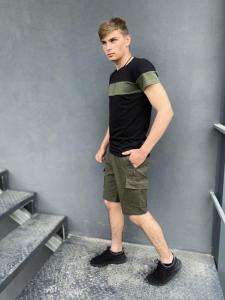 Фото Одежда Комплект шорты хаки Miami футболка 'Color Stripe' черная с полосой цвета хаки
