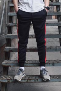 Фото Одежда Штаны спортивные с красным лампасом DNK MAFIA