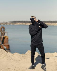 Фото Одежда Ветровка мужская Пушка Огонь Zakuda черная