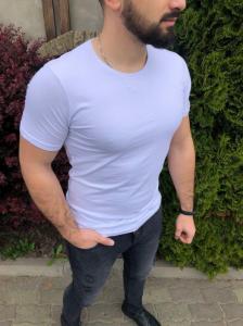 Фото Одежда Базовая белая  футболка 18063