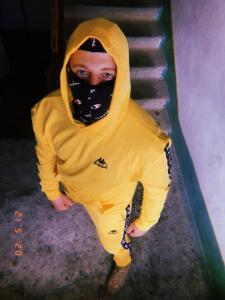 Фото Одежда Спортивный костюм желтый Kappa ч/б