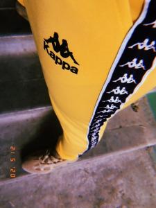 Фото Одежда Спортивный костюм желтый Kappa ч/б