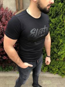 Фото Одежда Черная футболка 18053