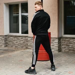 Фото Одежда Спортивные штаны в стиле Adidas Originals черные
