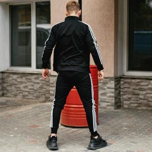 Фото Одежда Спортивные штаны в стиле Adidas Originals черные