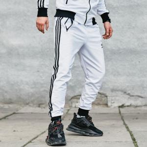Фото Одежда Спортивные штаны в стиле Adidas Originals белые
