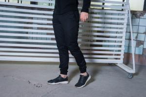 Фото  Штаны карго черные от Intruder