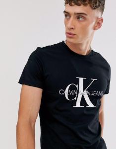 Фото Одежда Футболка черная Calvin Klein большой принт