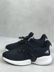Фото Обувь adidas Alphabounce Instinct чорні з білим