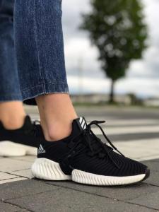 Фото Обувь adidas Alphabounce Instinct чорні з білим