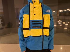 Фото  Куртка Supreme x The North Face SteepTech blue-yellow