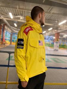 Фото  Куртка Supreme x The North Face  Gore-tex Yellow
