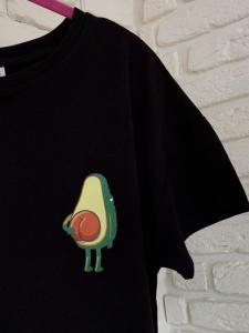 Фото Одежда Футболка черная с принтом Avocado