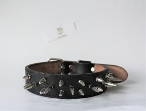 Фото  Кожаный брутальный ошейник 