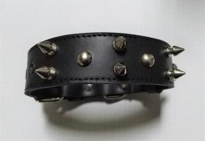 Фото  Кожаный ошейник 