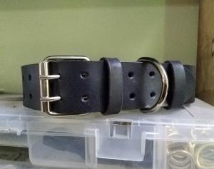 Фото  Крепкий надежный ошейник из натуральной кожи 