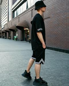 Фото Одежда Футболка унисекс GVAPI Mmxv черные