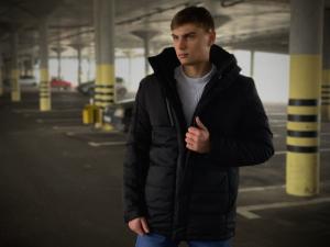 Фото Одежда Зимняя Куртка Everest Intruder черная.