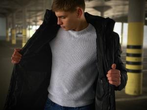 Фото Одежда Зимняя Куртка Everest Intruder черная.