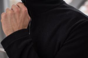 Фото Одежда Флисовая кофта Intruder черная на молнии.