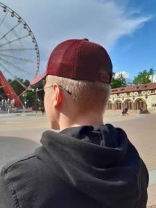 Фото Шапки, кепки Кепка бейсболка тракер Adidas Originals Бордовый