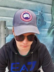 Фото Шапки, кепки Кепка бейсболка тракер Canada Goose Серый