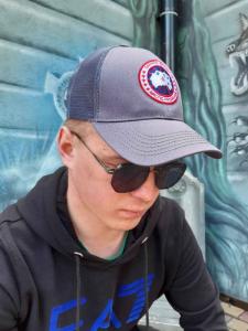 Фото Шапки, кепки Кепка бейсболка тракер Canada Goose Серый