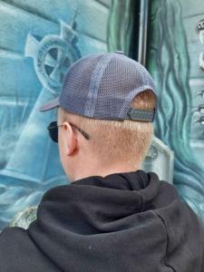 Фото Шапки, кепки Кепка бейсболка тракер Canada Goose Серый