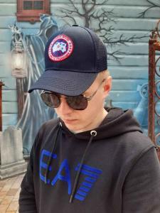 Фото Шапки, кепки Кепка бейсболка тракер Canada Goose Синий