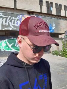 Фото Шапки, кепки Кепка бейсболка тракер Dsquared 2 Бордовый