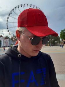 Фото Шапки, кепки Кепка бейсболка тракер Icon Красный