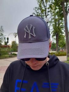 Фото Шапки, кепки Кепка бейсболка тракер New York Серый