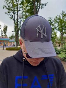 Фото Шапки, кепки Кепка бейсболка тракер New York Серый